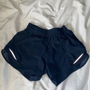 Navy blue Hotty Hot Lined Short 2.5"